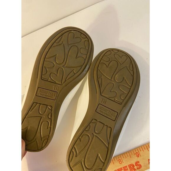 Smart fit white patent shoes size 11.5 - Picture 3 of 4